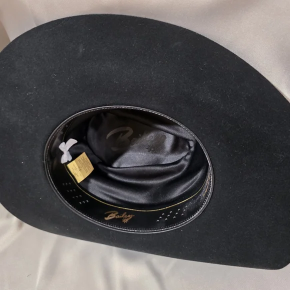 Men's Black Cowboy Hat - Picture 4 of 4